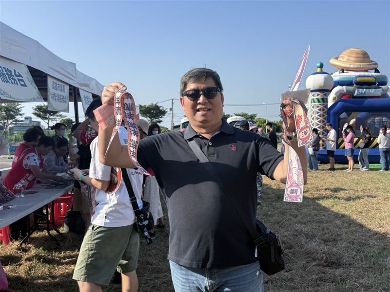 合體文宣、納入質詢,林智鴻:「挺洋流,是挺一種價值!」