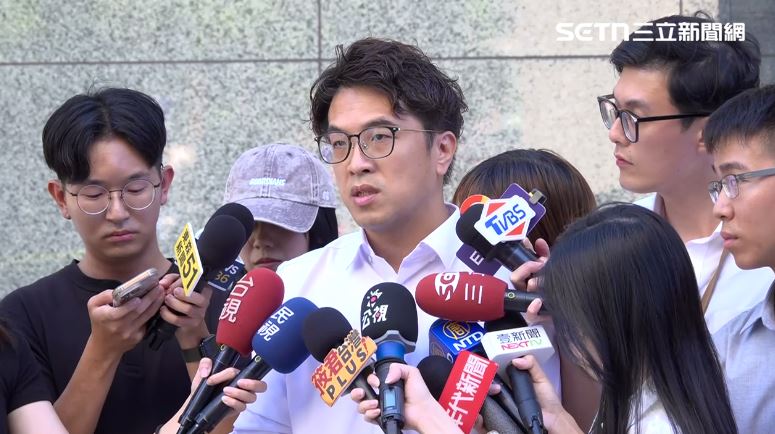 沈伯洋受訪回應時事。（圖／翻攝畫面）