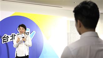 盧助陣蔣　前藍委：傳統思維叫引清兵入關