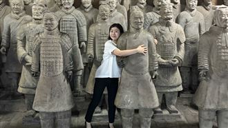 福原愛合照兵馬俑遭疑耍特權　真相曝光了