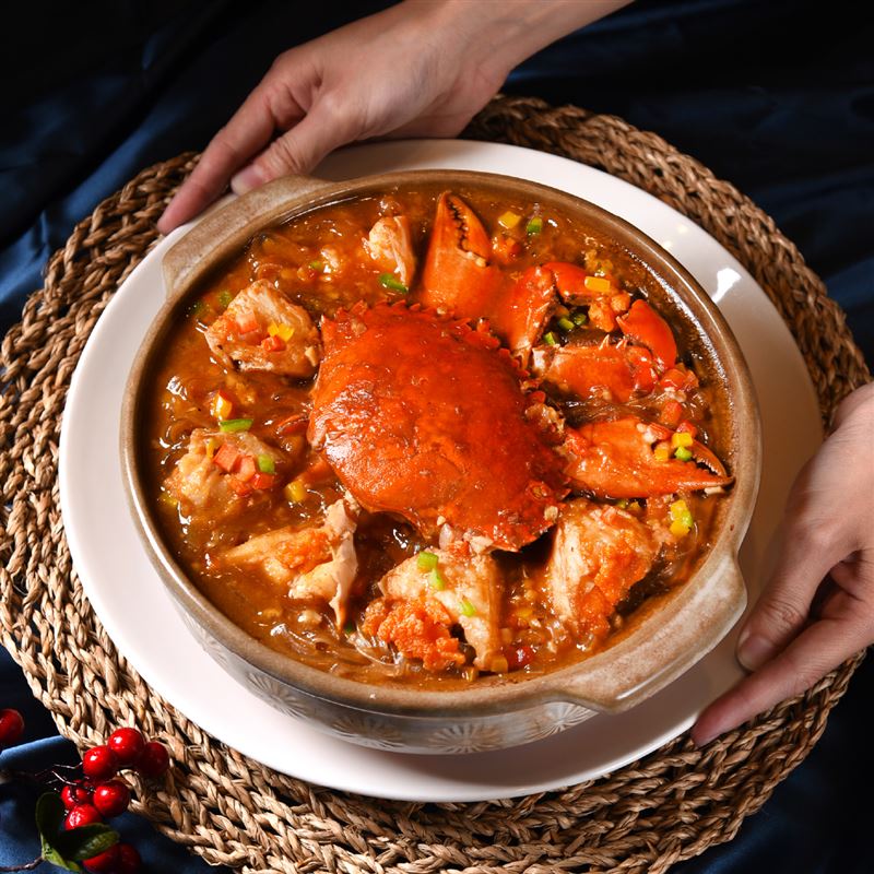 上湯紅蟳粉絲煲。（圖／品牌業者提供）