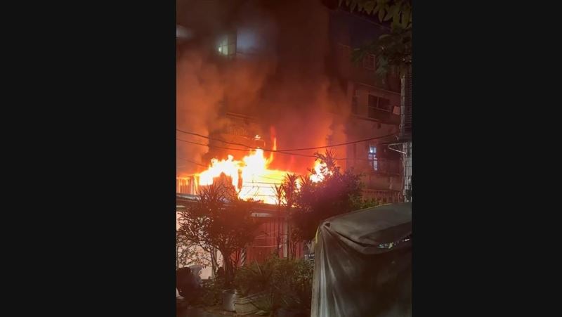 基隆民宅驚傳火警！消防20車38人前往搶救