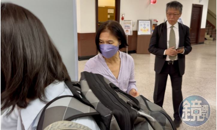 木可公司負責人李文娟全部認罪,坦承與柯文哲侵占政治獻金6234萬餘元。(圖/鏡週刊)