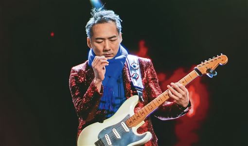 石頭萌退團！全家福「沒有爸爸」讓他心酸