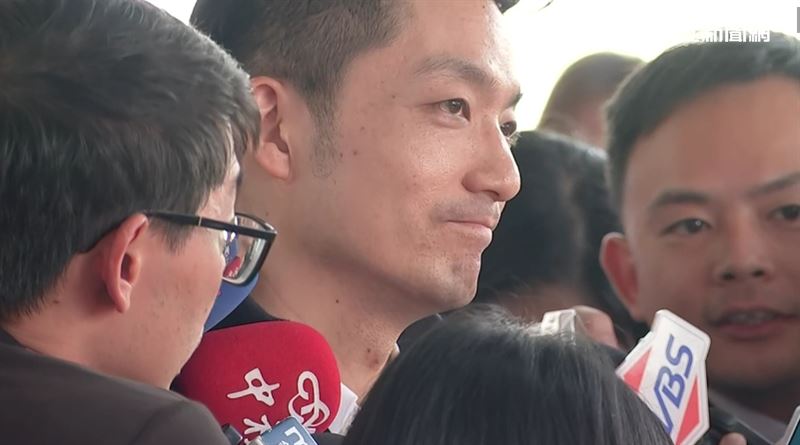蔣萬安出席「北投大樓暨市場拆除工程及改建工程」開工祈福典禮受訪。(圖/翻攝畫面)