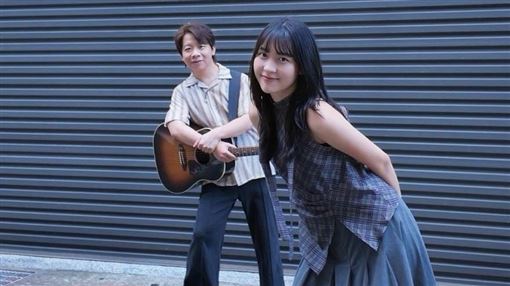 樂團成員兼職家教　學生竟是創作女歌手