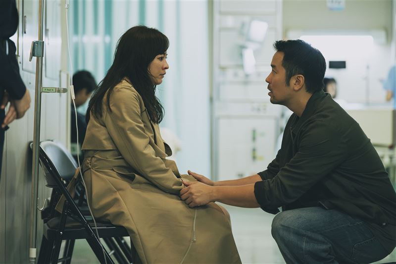 張孝全在《郵票與舒芙蕾》中相當關心暗戀對象陳意涵。（圖／時創影業提供）