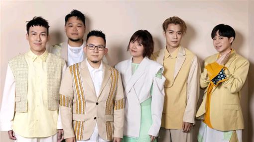 傳奇天團貝斯手腰傷纏身　團員失和解散