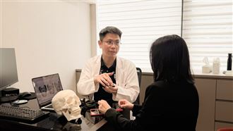 打破傳統削骨迷思！醫揭顏面輪廓「骨雕」