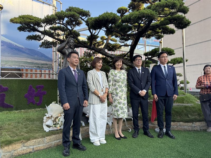 安倍夫人五度訪紅毛港保安堂,林智鴻:鳳山是台日交流重點區