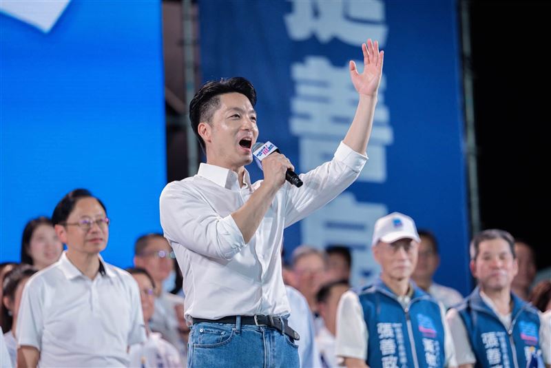 蔣萬安20日接受謝震武訪問。(圖/翻攝自蔣萬安臉書)
