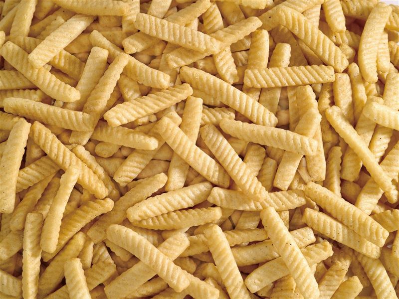 網傳吃蝦味先防胃潰瘍？業者4點聲明駁斥。（翻攝裕榮食品蝦味先臉書）