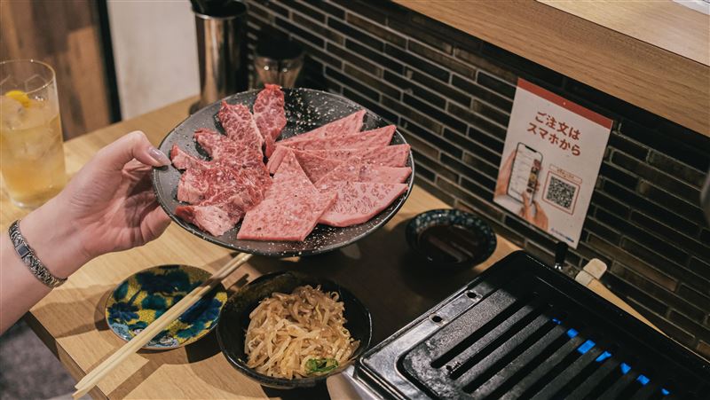 癌症患者若想吃牛肉,則應減少攝取含有豐富油花的部位。(示意圖/Pexels)