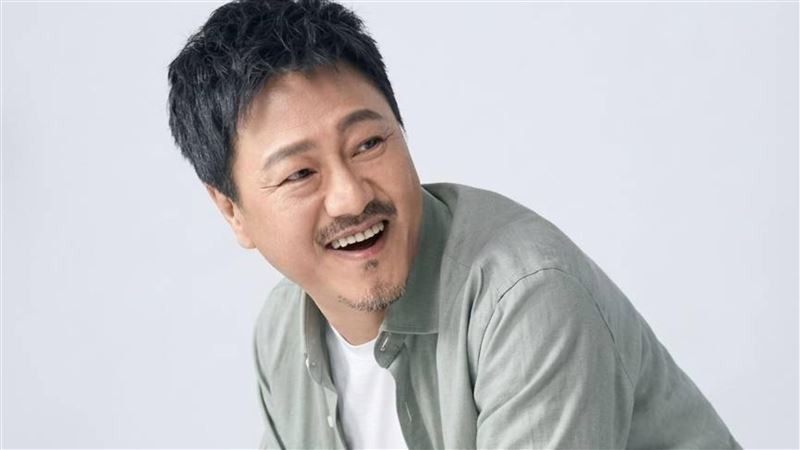 高明駿演唱會宣布延期！颱風影響開第一槍