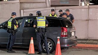 強颱襲台治安不打烊 新北警執法1晚逮72人