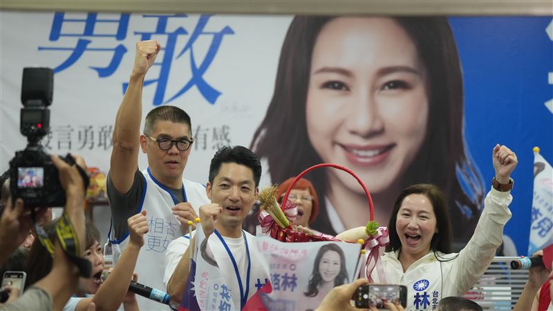 林杏兒昨道歉今開轟自救會：炒作新聞