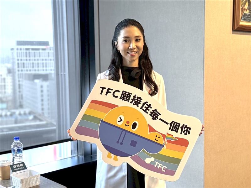 許嘉樺醫師表示，有生育規劃的女同配偶可優先考慮凍卵保存生育力，建議先接受生育力評估及相關婦科檢查。（TFC台北生殖中心提供）