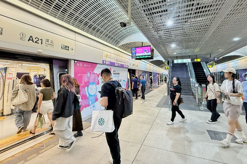 北北桃24日停班停課,機捷普通車維持15分鐘班距。(桃園大眾捷運公司提供)