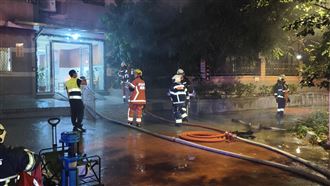 新／板橋大樓起火！60歲翁搶救仍不治