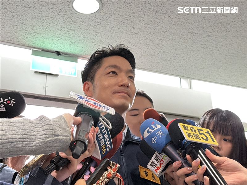 週六是否會再停班停課?蔣萬安表示,依照過去的慣例,基北北桃討論以後,一起在晚上8點的時候宣布(圖/記者陳思妤攝影)