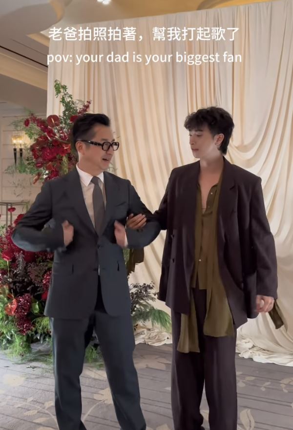 哈林庾澄慶與兒子小哈利一起拍短影音。(圖/翻攝自IG @harlemyu_1986)
