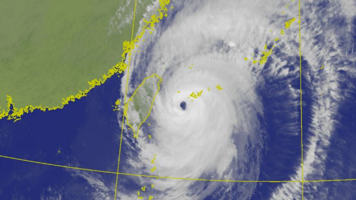 薔琵雖然是中颱,但規模大、對台影響不容小覷。(圖/氣象署)