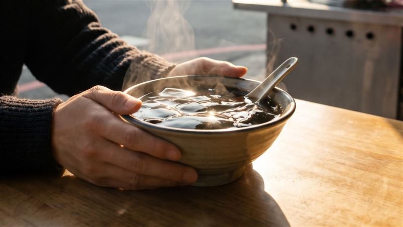 天冷喝仙草!降膽固醇抗發炎、配1物降血糖