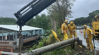 全台超過10萬戶停電！台電加速派員搶修