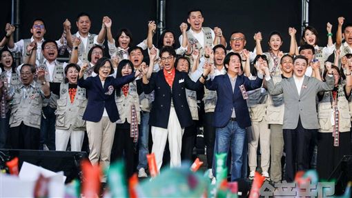 游淑慧稱沈伯洋不找賴站台　他貼合照反駁