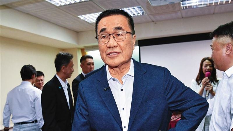 沈伯洋拋颱風假股市脫鉤　李四川喊話1事