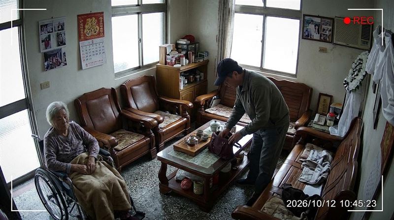 苗栗縣通霄鎮65歲陳姓現任里長驚傳「趁喪打劫」！（示意圖／AI生成）
