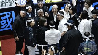 全台搶飄帶！今年最熱門競選小物身世解密