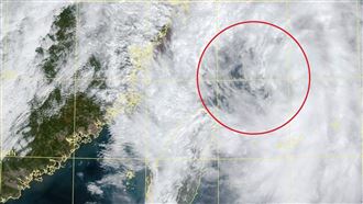 薔琵還在！鄭明典曬雲圖：重組成功機率高