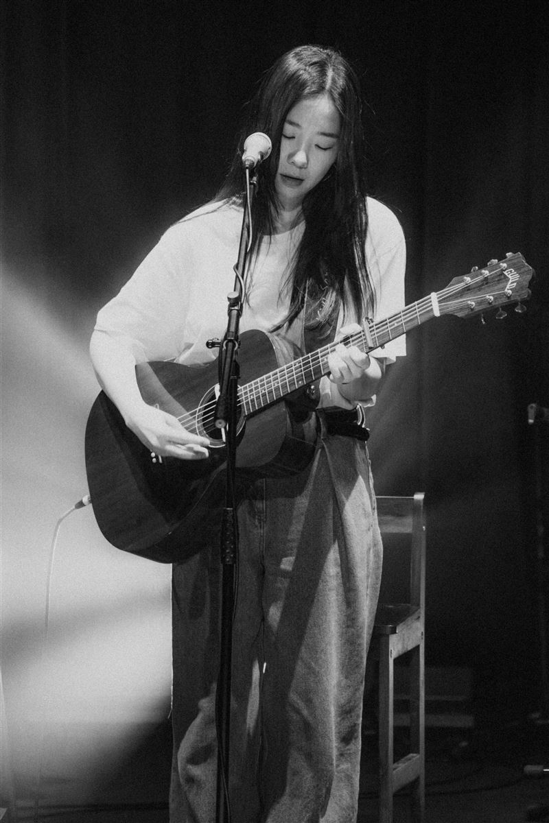BTS隊長RM曾親邀合作,「韓國民謠才女」金四月首度襲台開唱 。(圖/ULC Presents有料創藝提供)