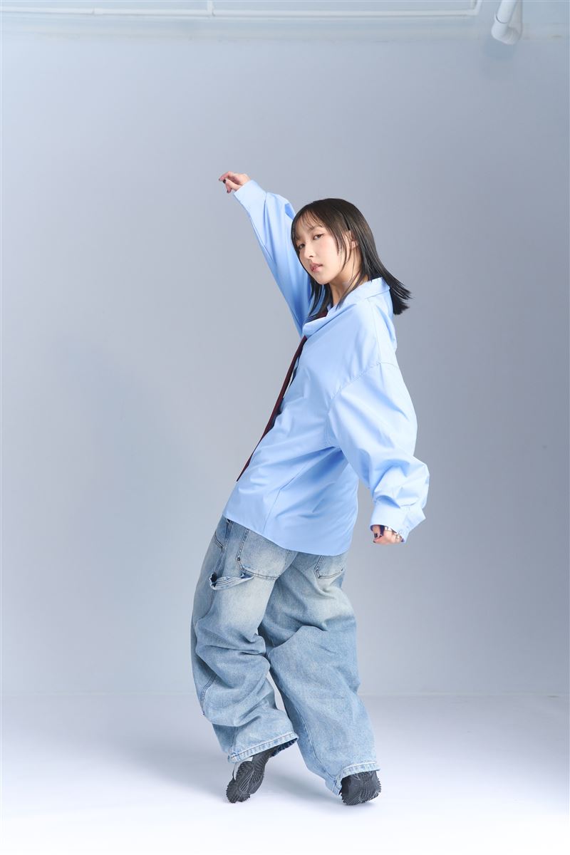 LAWA新歌MV一鏡到底。（圖／環球音樂提供）