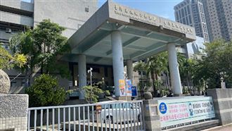 女碩生與教授翻臉　挖外遇醜聞指小三師渣