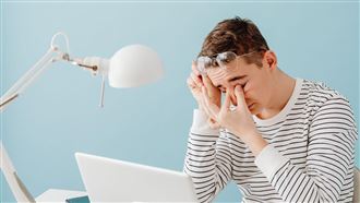 不自主流淚？乾眼症原因多　不一定是缺水