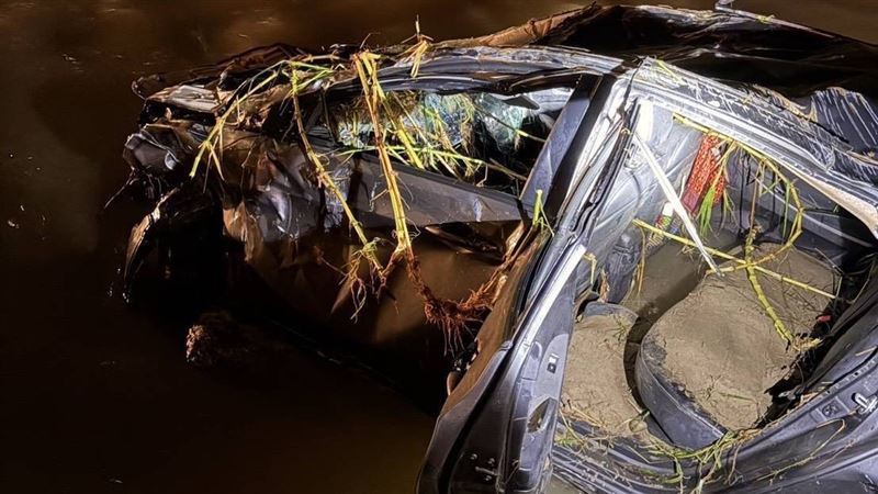 西濱海岸驚見男屍　車沉出海口離奇落水亡