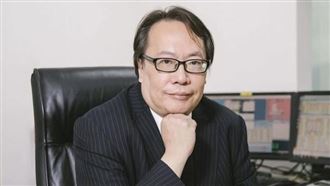 名嘴驚傳離世　在街頭昏倒送醫搶救仍不治