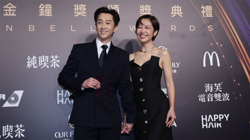 陳漢典Lulu金鐘紅毯超閃　十指緊扣比愛心