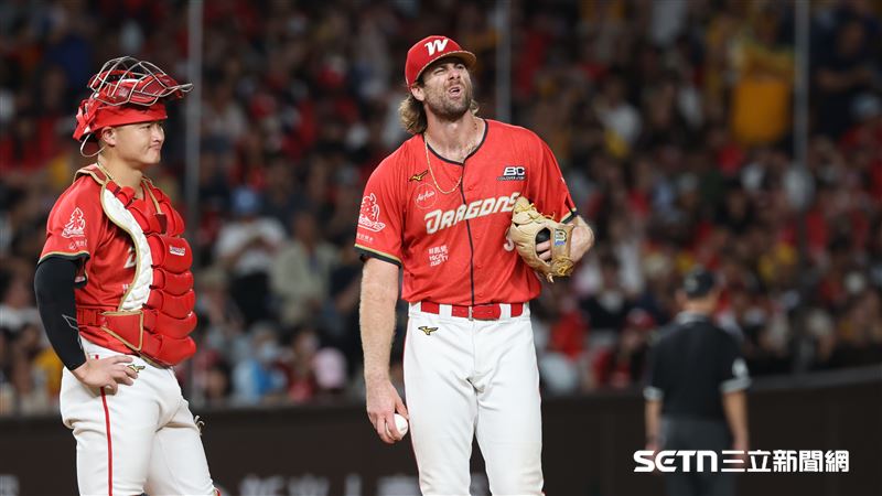 蔣銲休7天燒111球　6.1局被兄弟敲3分退場