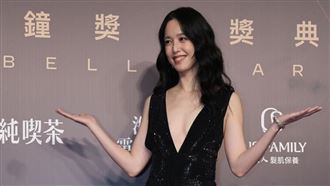 陳庭妮全黑褲裝走紅毯　深V開到肚臍超辣