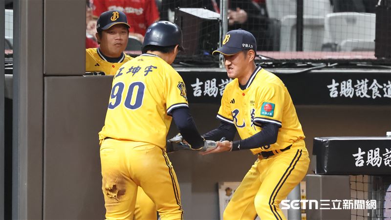 江坤宇猛打成救世主　兄弟險勝味全逼出G6