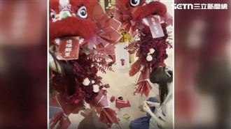 獨／送禮拚創意！花藝舞獅、蒜頭花束吸睛