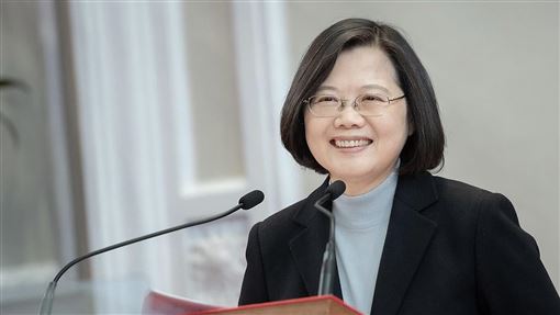 蔡英文突喊「飛冰島」　真相曝光笑翻萬人
