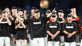獲勝隊優秀球員　張政禹喊弟弟頂峰再相見