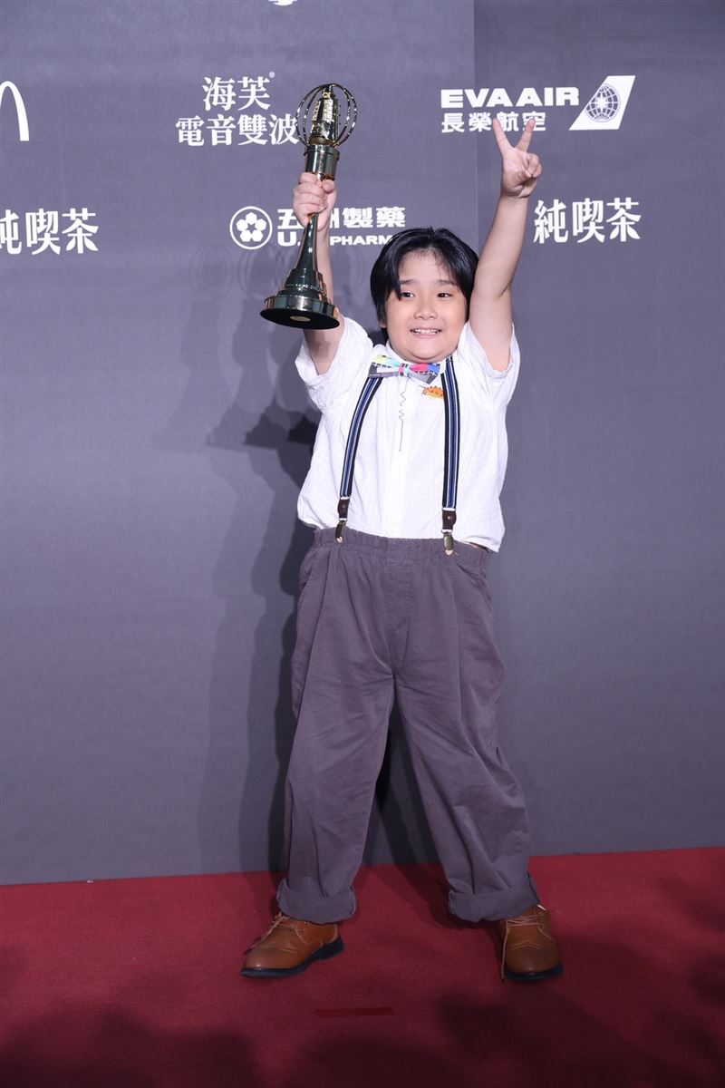 迷你劇集(電視電影)最具潛力新人獎由《客家電影院-屋下無人》的龍步晞拿下。(圖/記者鄭孟晃、田俊彥攝影)