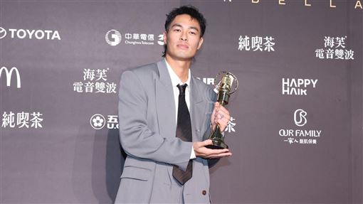 楊祐寧5度入圍終獲獎！談爸爸突哽咽