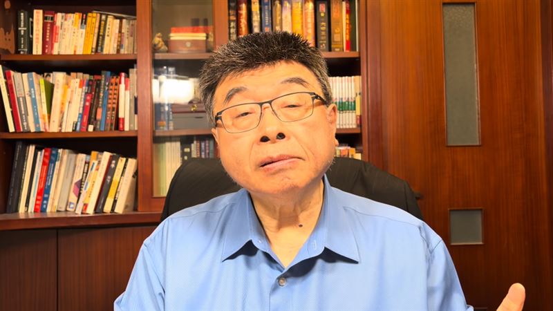 邱毅氣炸直呼蔡康永道歉沒誠意。（圖／翻攝自YouTube-邱毅頻道頻道）