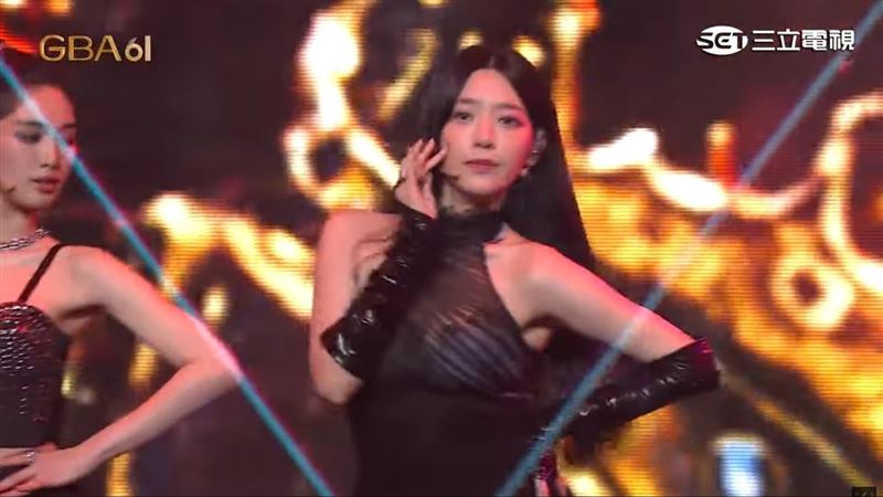 才爆烏龍死訊　郭雪芙透視裝露Bra登金鐘